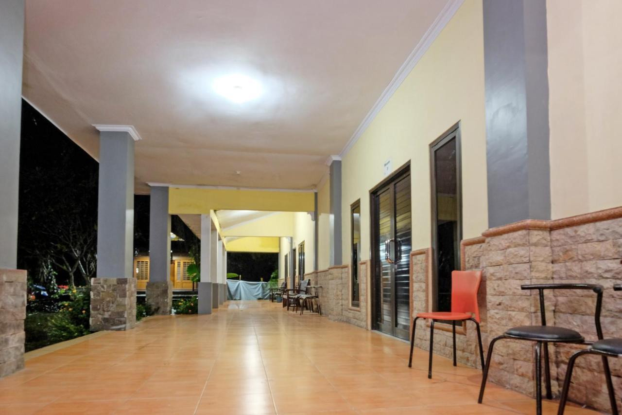 Zen Rooms B Walk Batu Malang Exterior photo