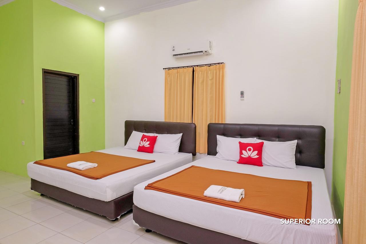 Zen Rooms B Walk Batu Malang Exterior photo